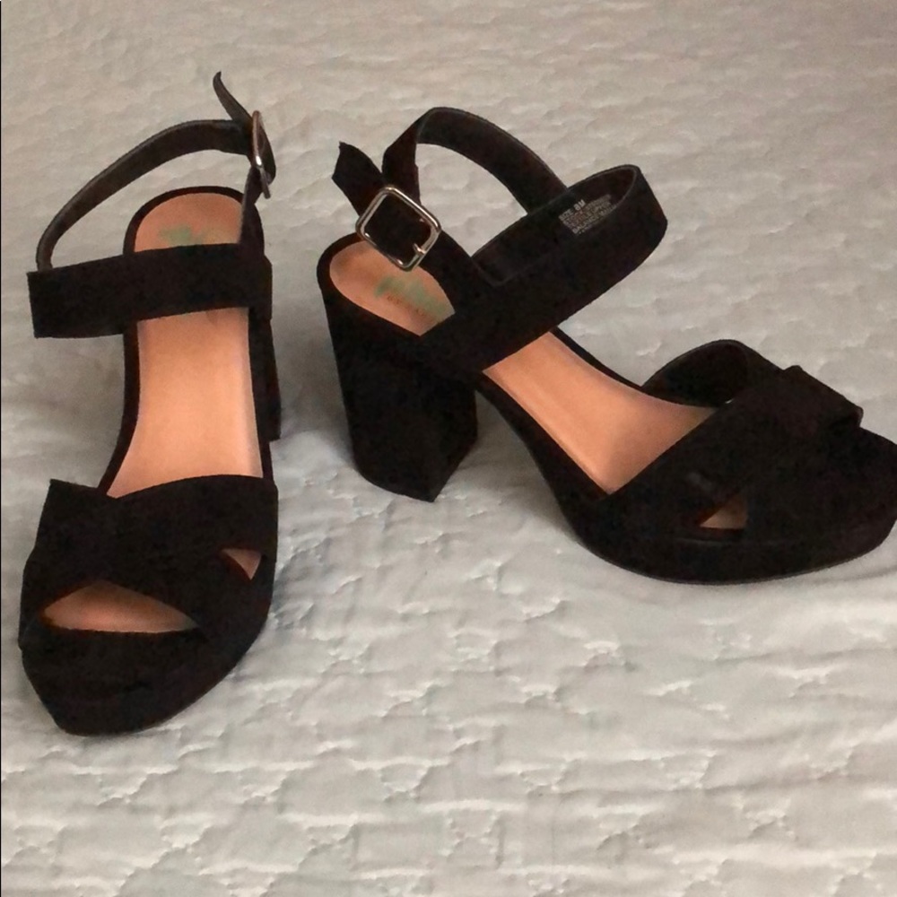 Velvet black block heels